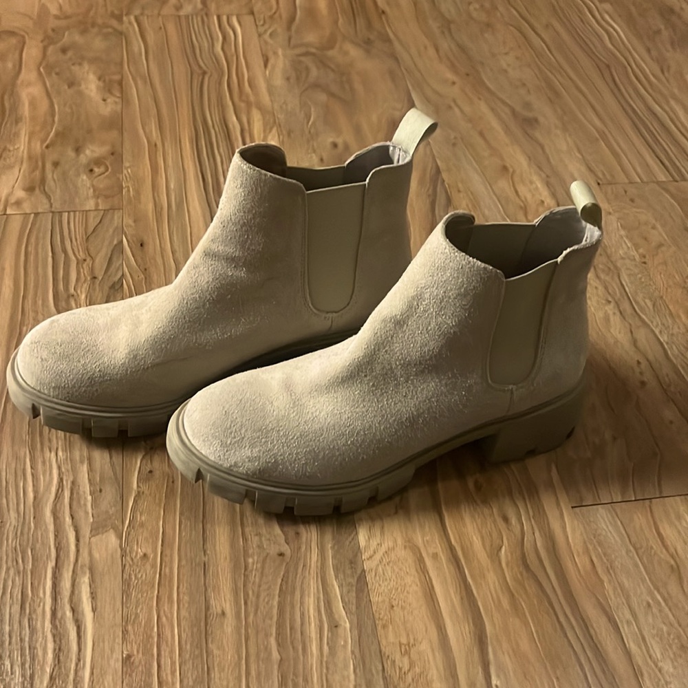 Steve Madden leather platform boots